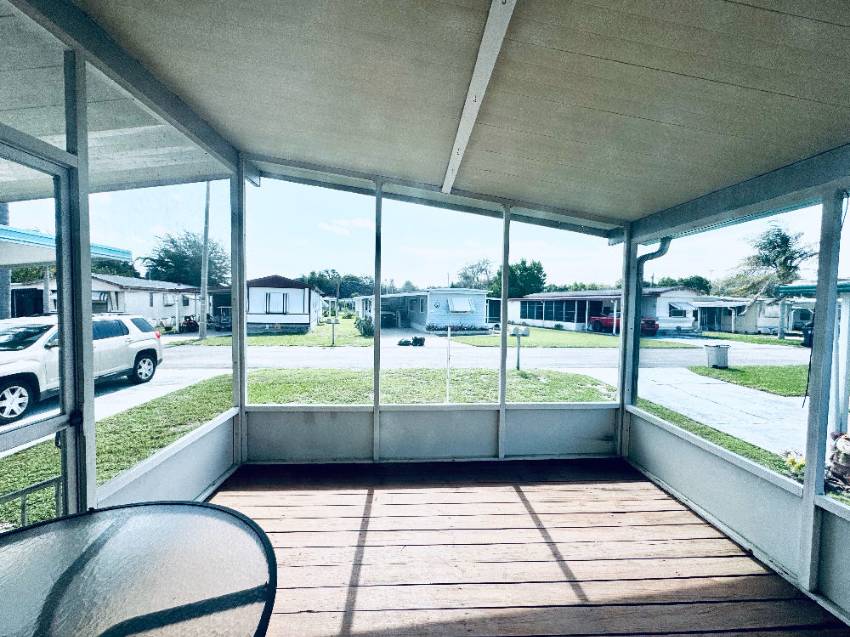 22 Charles Dr. a Winter Haven, FL Mobile or Manufactured Home for Sale